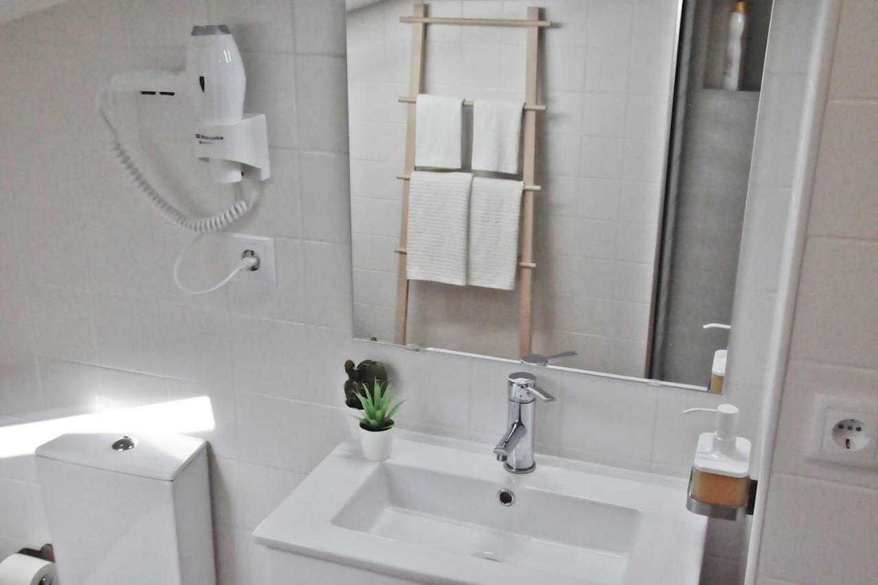 Loft Acolhedor Em Perto Do Santuario Apartment *